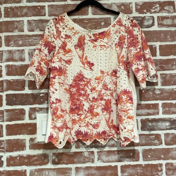 Anthropologie Porridge Ivory Eyelet Pink Hummingbird Scalloped Hem Top Small c7 - Picture 1 of 6